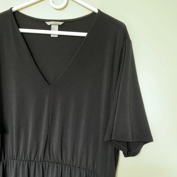 Black V Neck Midi Dress - Picture 1 of 5